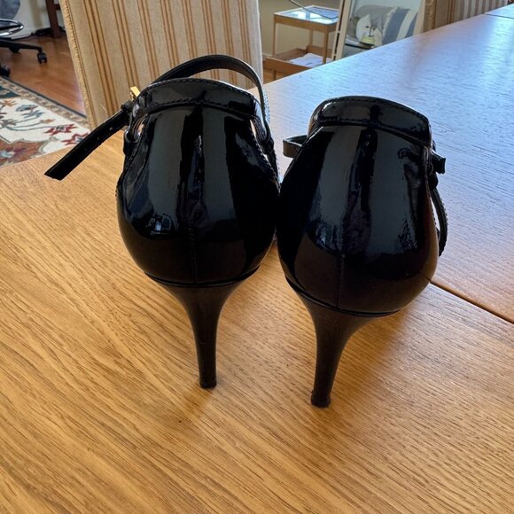 Michael Kors Simone Patent Heel - Picture 4 of 8